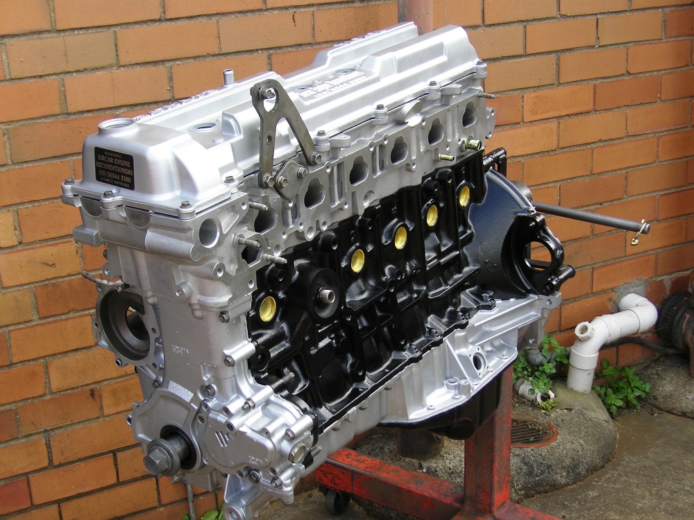 Toyota 1FZ-FE Reco Engine including a Brand New Head.